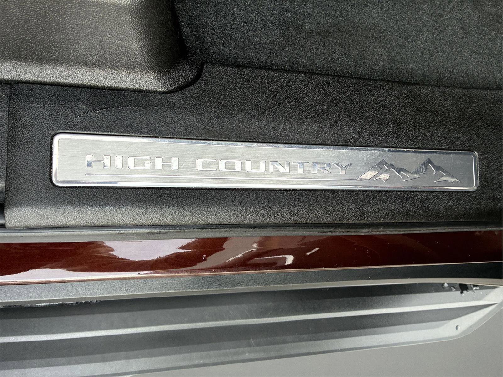 Used 2022 Chevrolet Tahoe High Country image 22