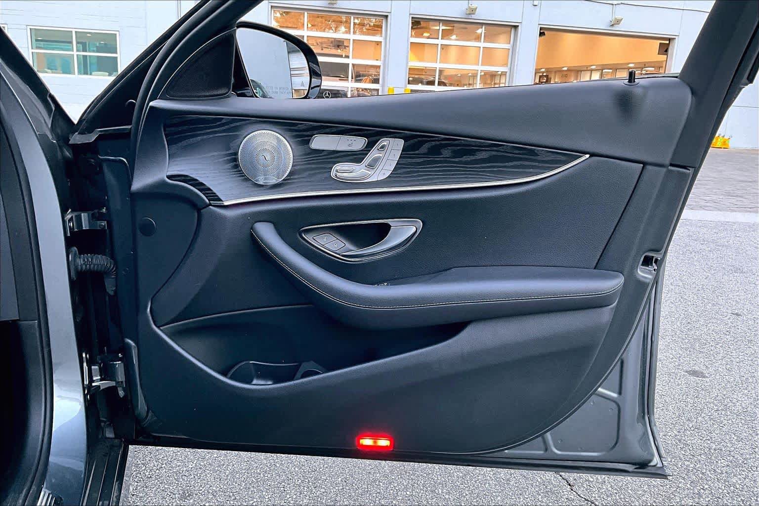 Used 2019 Mercedes-Benz E 450 4MATIC Sedan w/ Premium Package image 23