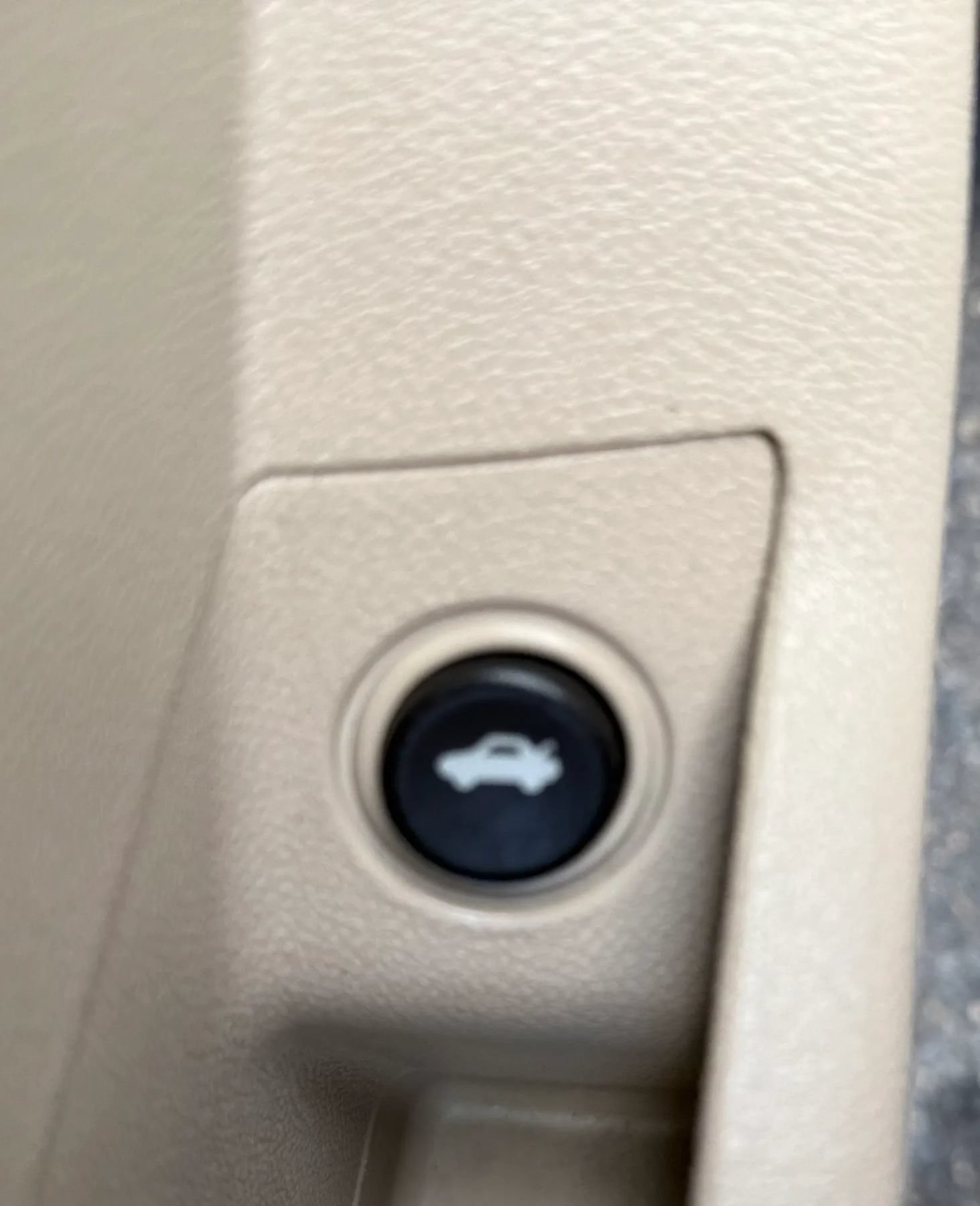 Used 2004 Chevrolet Malibu LS w/ Preferred Equipment Group FWD image 21