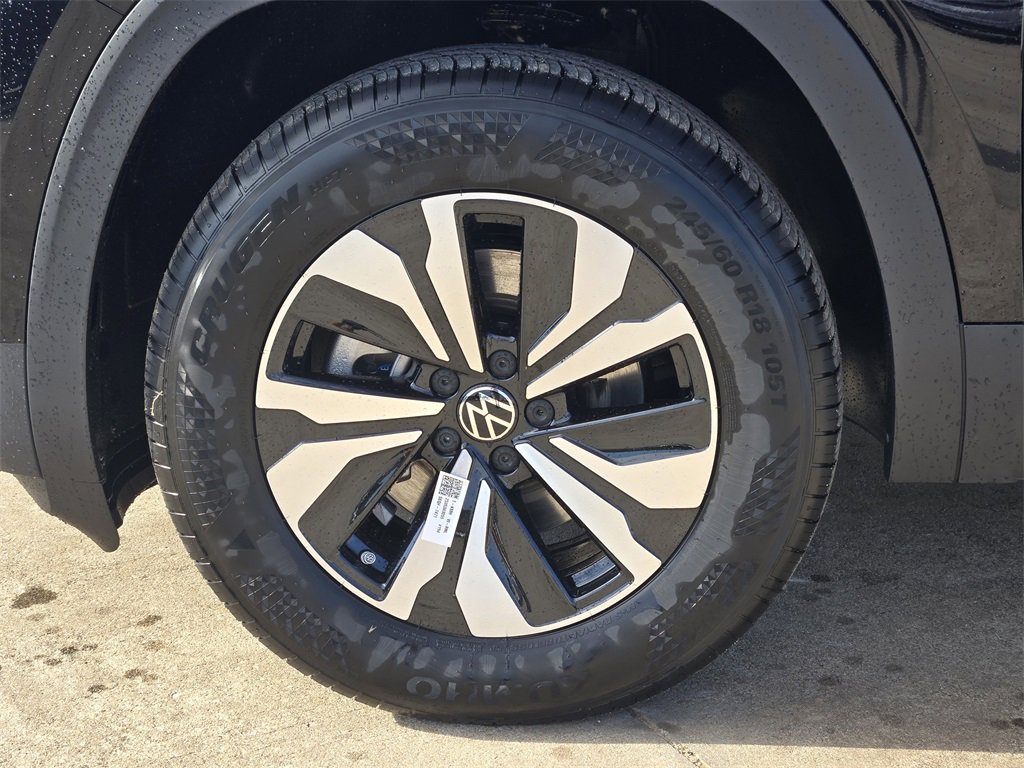 New 2026 Volkswagen Atlas Cross Sport SE image 10