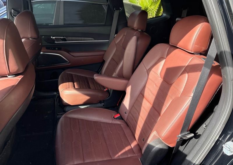 Certified 2024 Kia Telluride SX Prestige image 6