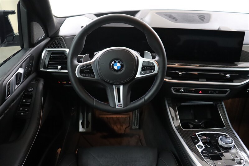 Used 2026 BMW X5 M60i AWD/4WD image 8