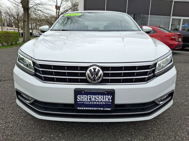 Used 2018 Volkswagen Passat 2.0T SE image 2