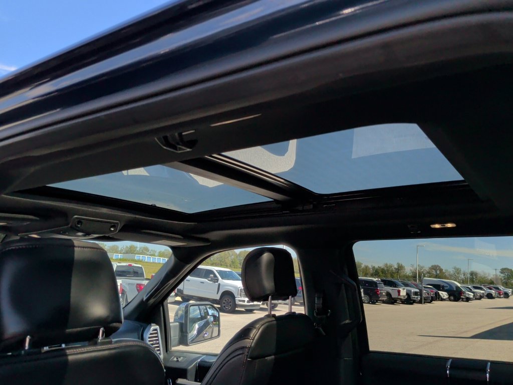 Used 2019 Ford F150 Platinum w/ Equipment Group 701A Luxury RWD image 27