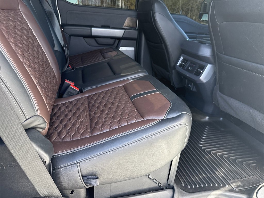 Used 2023 Ford F250 Lariat w/ Lariat Ultimate Package image 17
