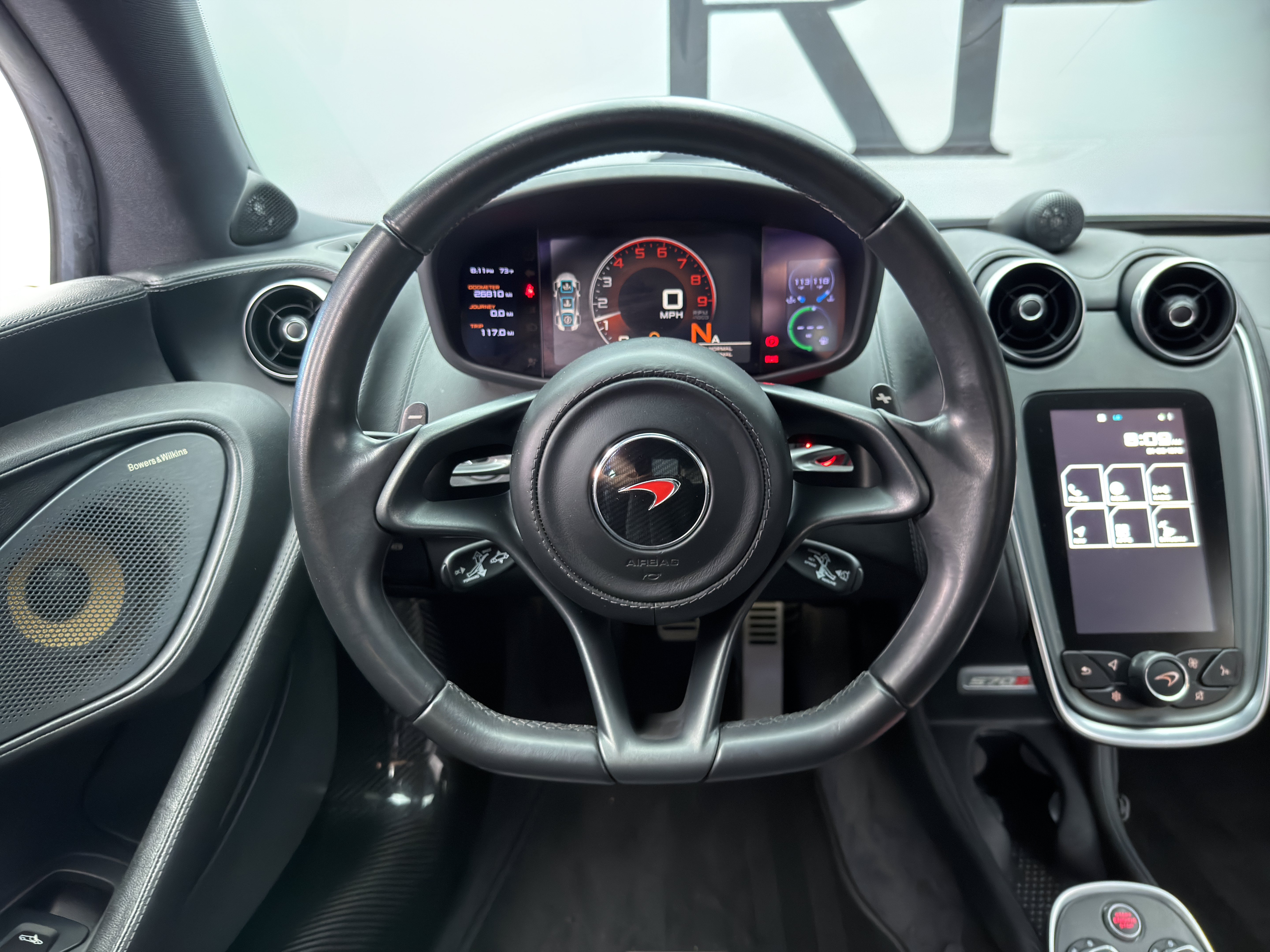Used 2016 McLaren 570S Coupe RWD image 19
