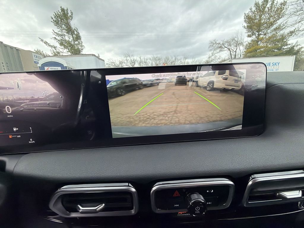 New 2026 Nissan Sentra SV w/ SV Convenience Package image 17