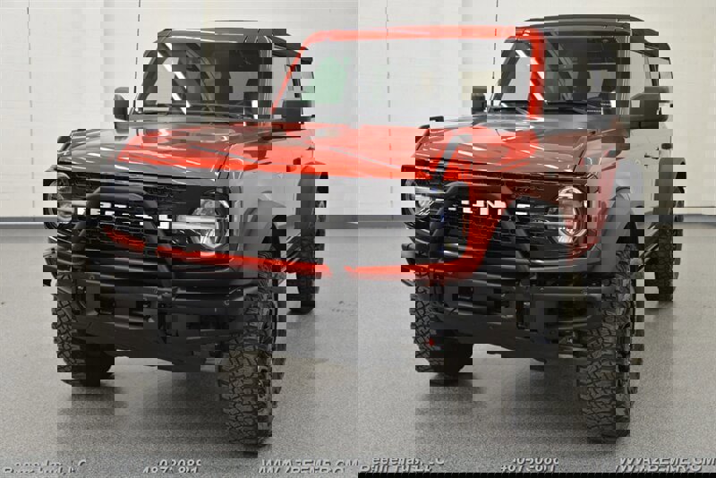 Used 2024 Ford Bronco Wildtrak video 1