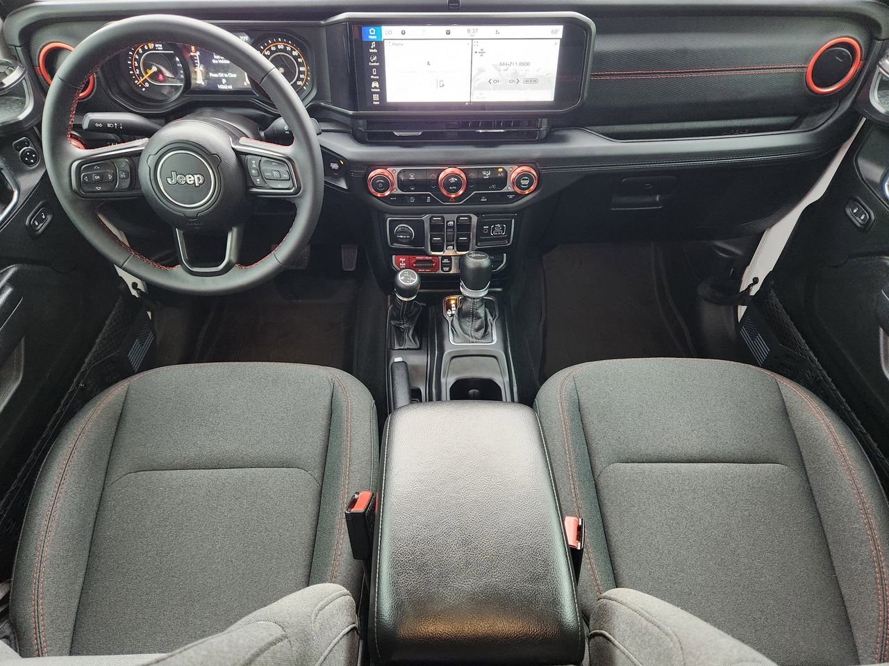 Used 2024 Jeep Gladiator Rubicon AWD/4WD image 24