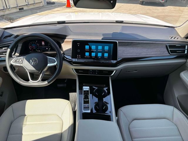 New 2026 Volkswagen Atlas SEL image 18