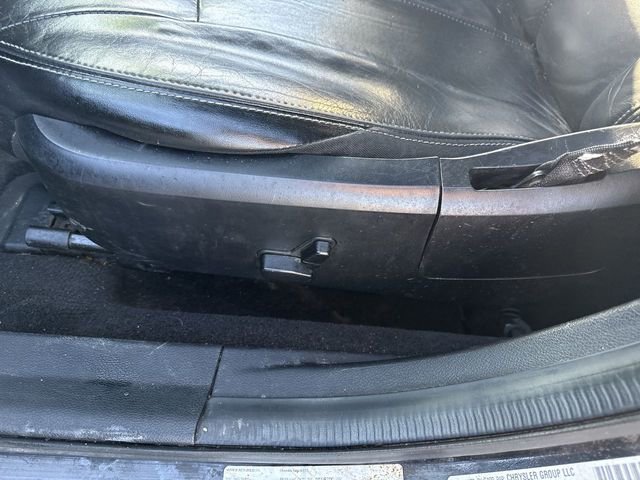 Used 2013 Chrysler 200 Limited w/ Sun & Sound Pkg image 10