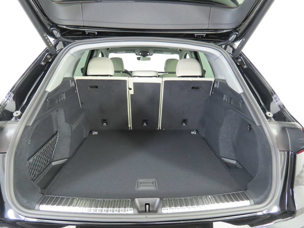 Used 2025 Audi Q5 Premium Plus w/ Premium Plus AWD/4WD image 31