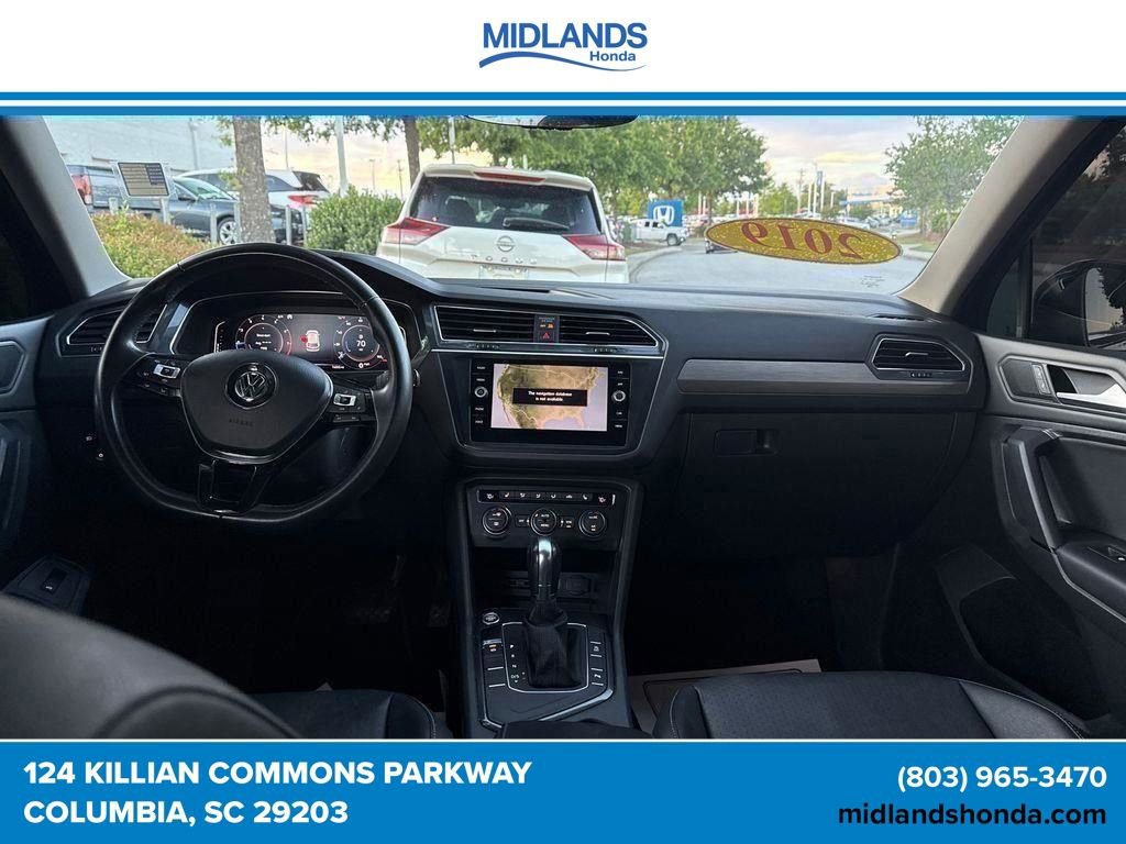 Used 2019 Volkswagen Tiguan SEL FWD image 35