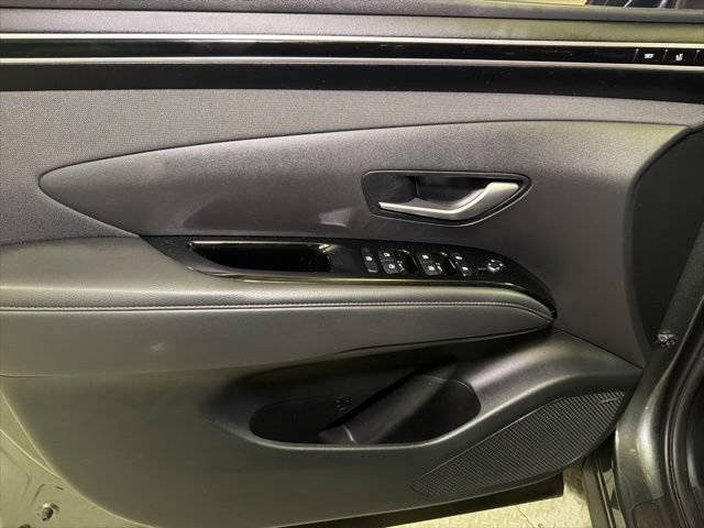 Used 2022 Hyundai Tucson Limited FWD image 25
