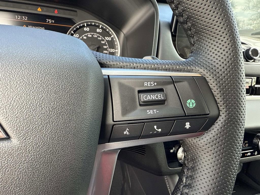 New 2026 Mitsubishi Outlander SE image 34