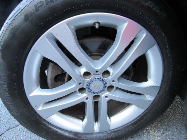 Used 2016 Mercedes-Benz GLA 250 4MATIC image 25