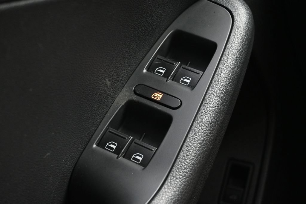 Used 2013 Volkswagen Jetta S FWD image 27
