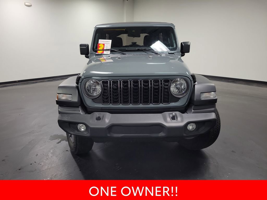 Used 2024 Jeep Wrangler Sport S image 3