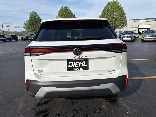 New 2026 Volkswagen Tiguan SE AWD/4WD image 5