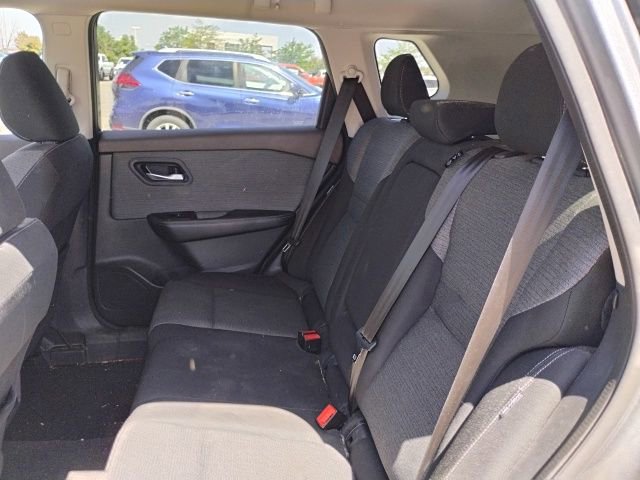 Used 2022 Nissan Rogue SV AWD/4WD image 9