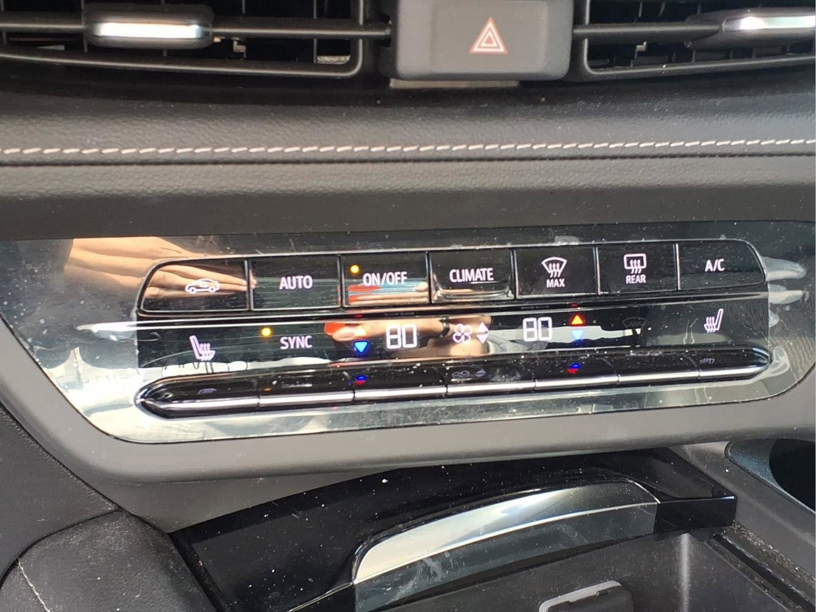 Used 2022 Buick Envision Preferred image 9