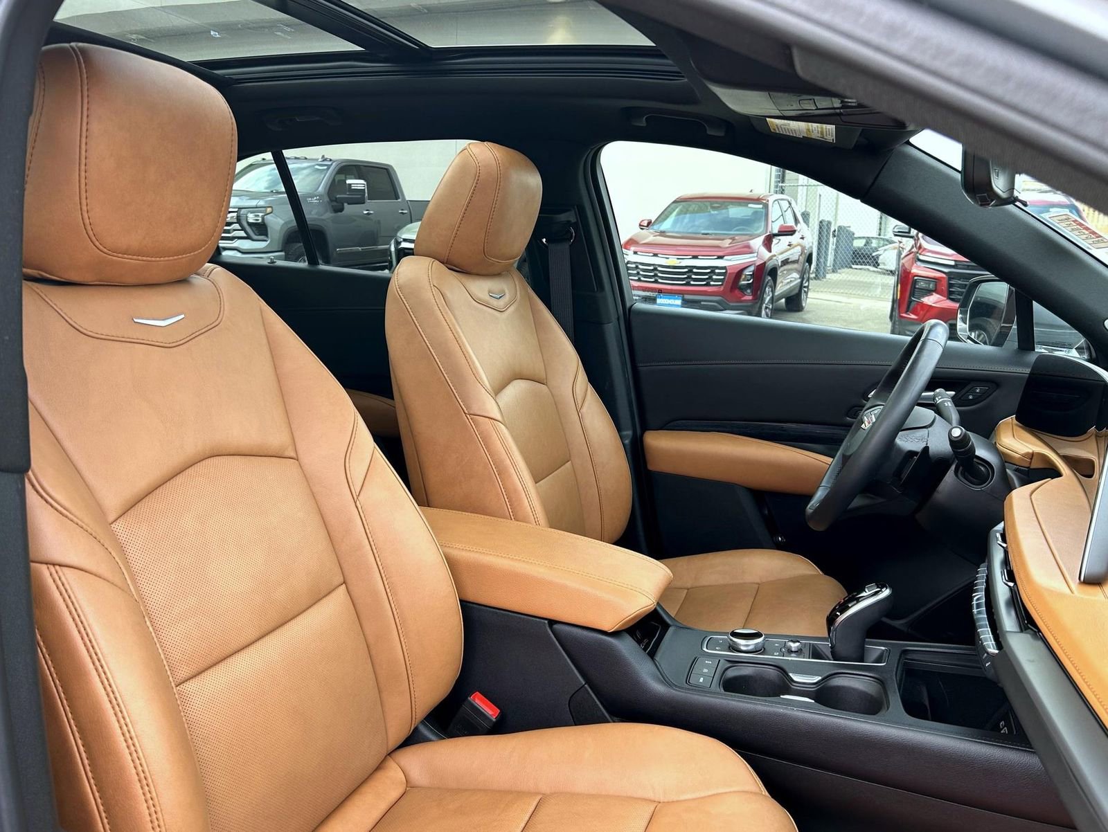 Certified 2024 Cadillac XT4 Premium Luxury w/ Technology Package image 19