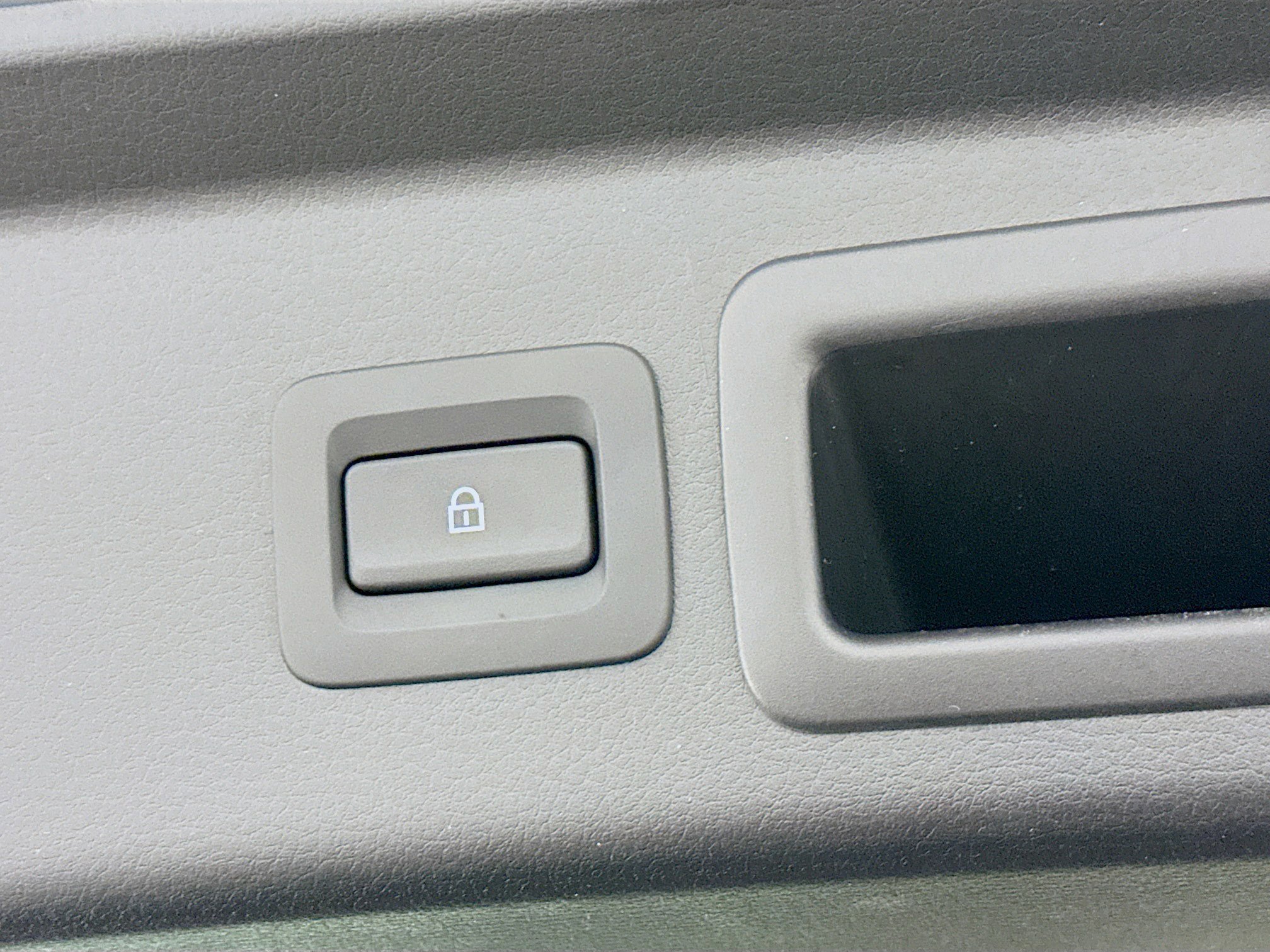 Used 2024 MAZDA CX-30 AWD 2.5 S w/ Preferred Package image 32