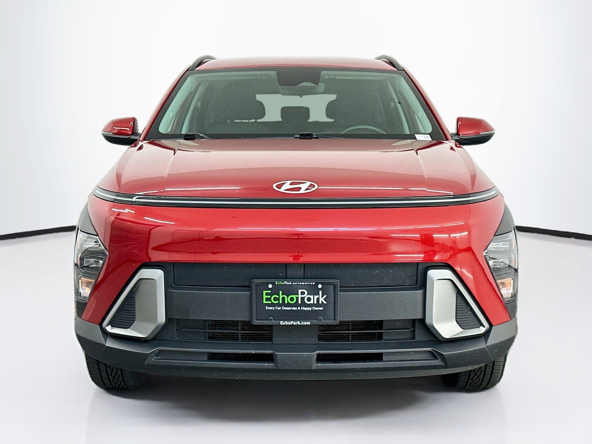 Used 2025 Hyundai Kona SEL AWD/4WD image 2