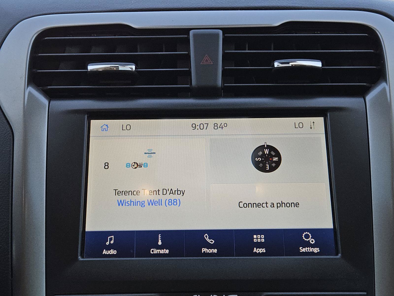Used 2020 Ford Fusion SEL FWD image 13