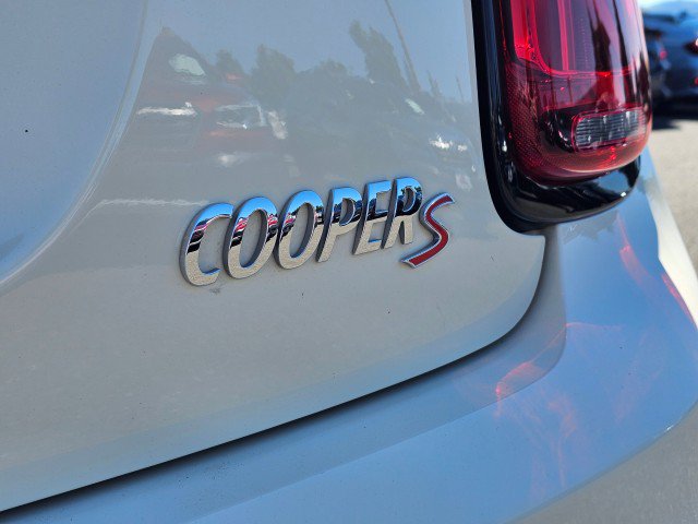 Used 2019 MINI Cooper S w/ Premium Package FWD image 15