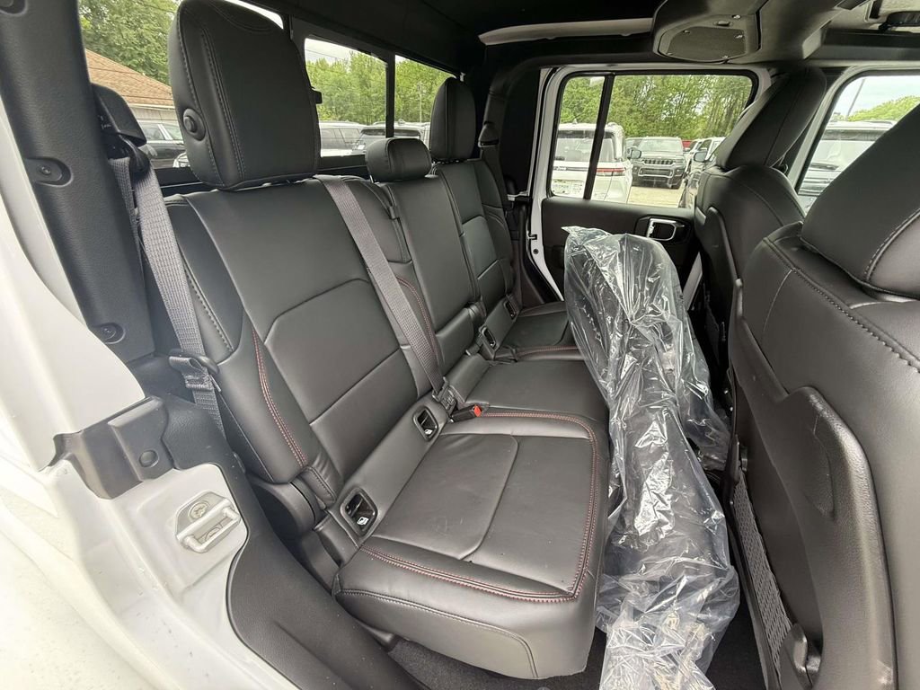 New 2026 Jeep Gladiator Rubicon AWD/4WD image 10