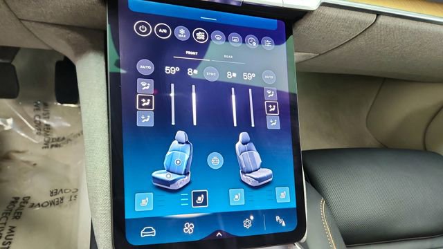 Used 2024 Lucid Air Pure RWD image 52