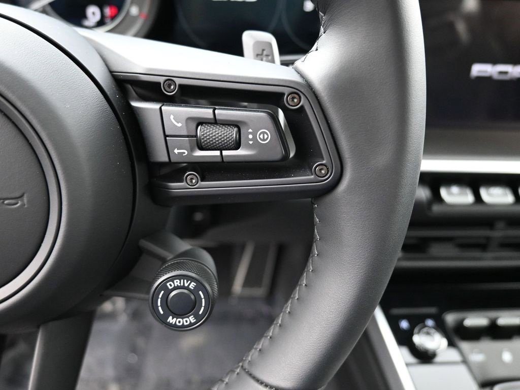 Used 2025 Porsche 911 Turbo S w/ Exterior Sport Package image 19