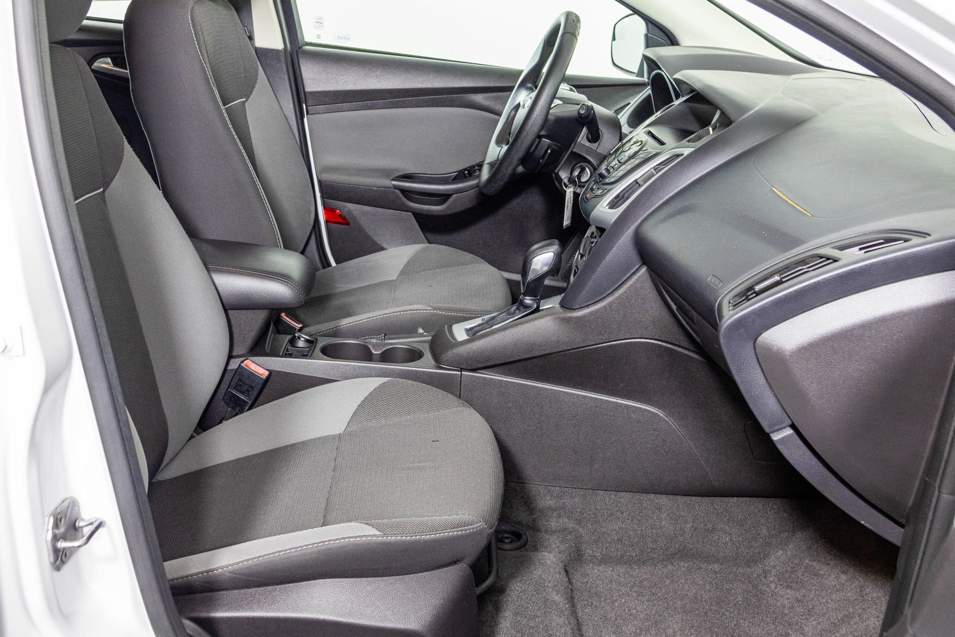 Used 2013 Ford Focus SE image 41