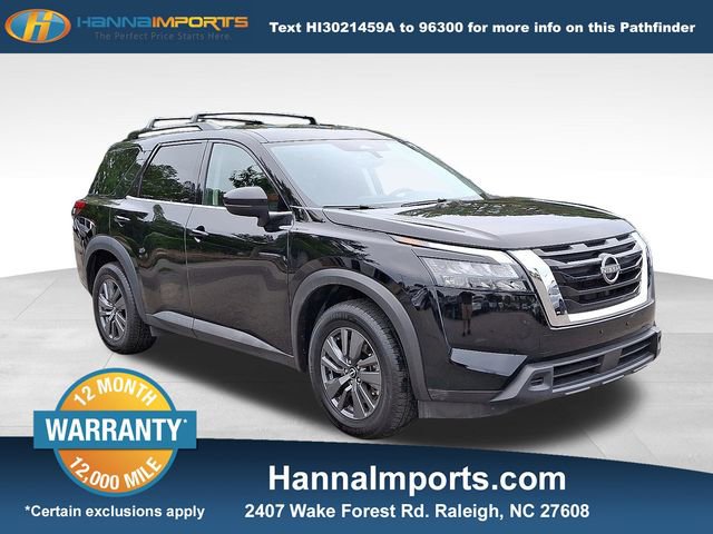 Used 2023 Nissan Pathfinder SV