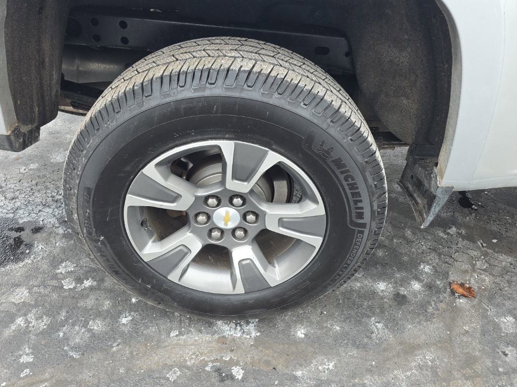 Used 2016 Chevrolet Colorado Z71 image 12