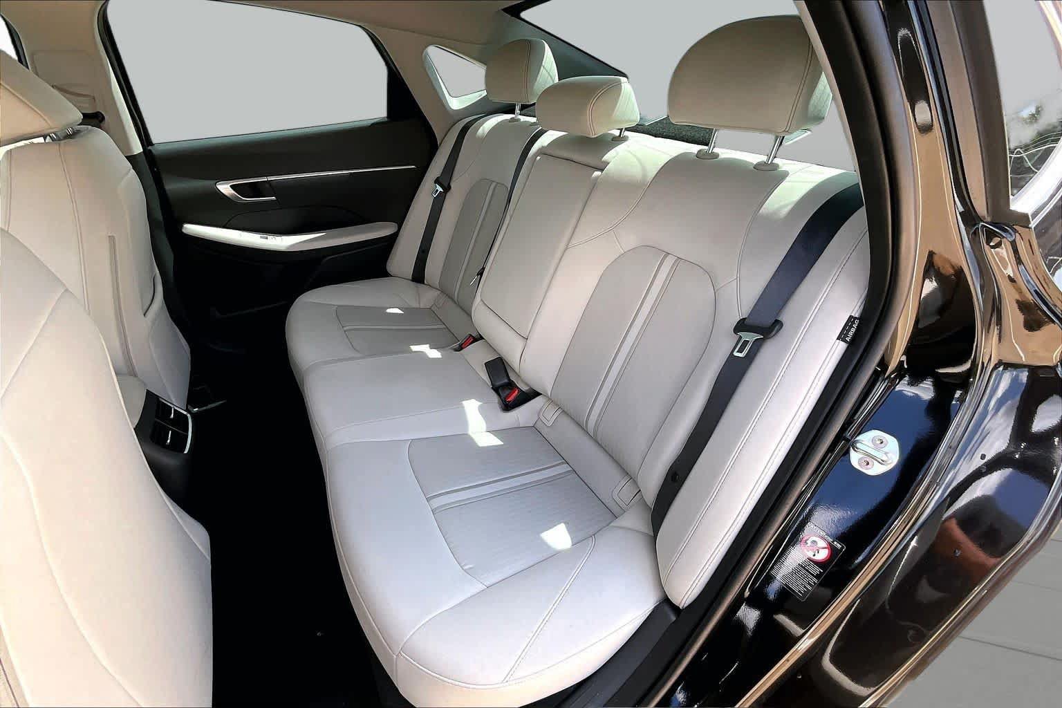 Used 2022 Hyundai Sonata SEL w/ Convenience Package FWD image 21