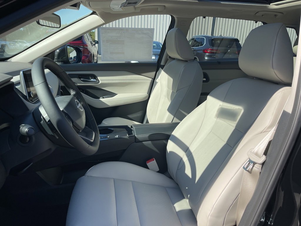 New 2026 Nissan Rogue SV w/ SV Premium Package image 16