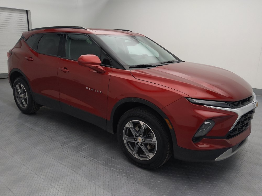 Used 2024 Chevrolet Blazer LT w/ Convenience Package FWD image 11