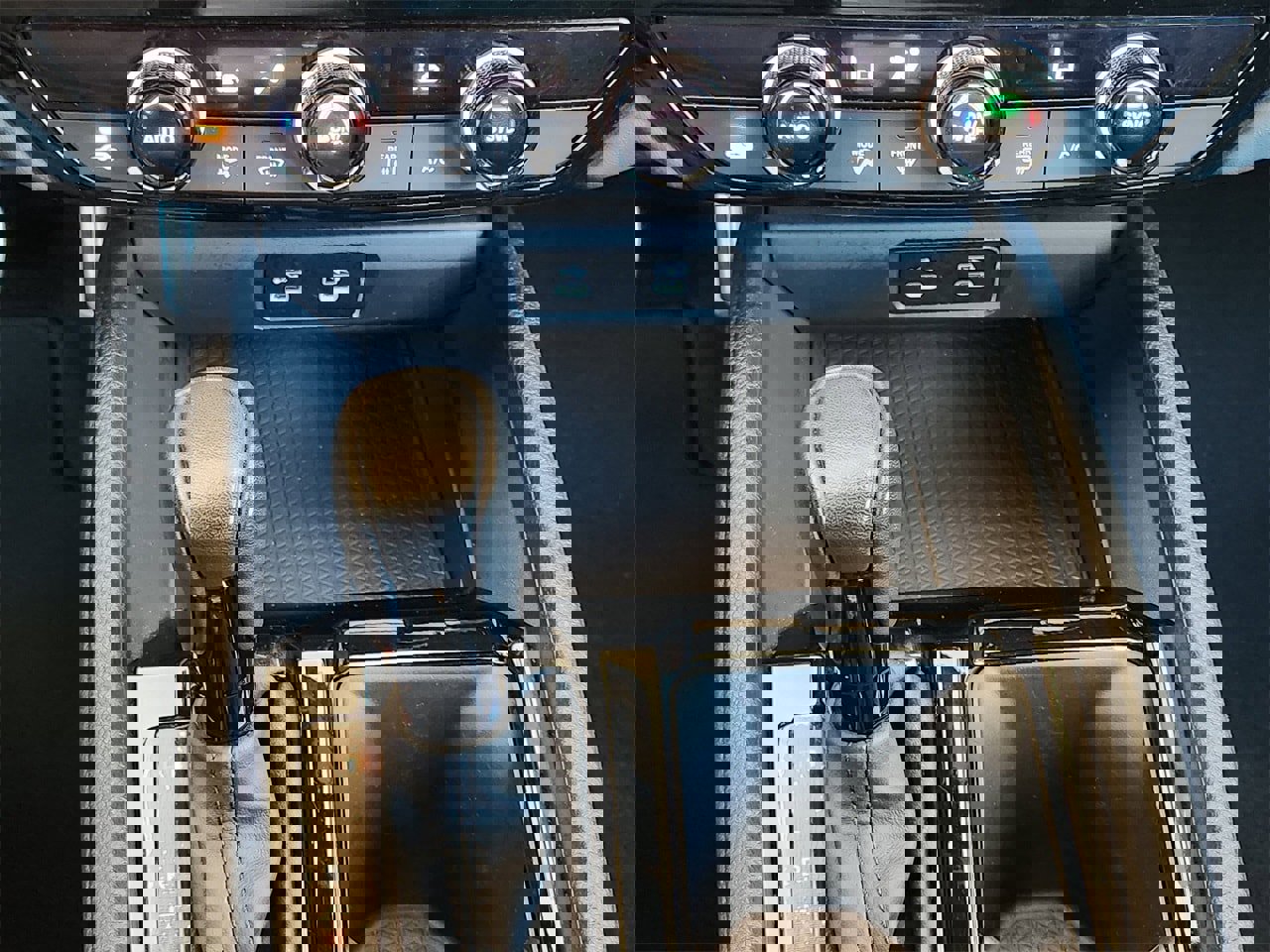 Used 2024 Honda Accord Sport image 18