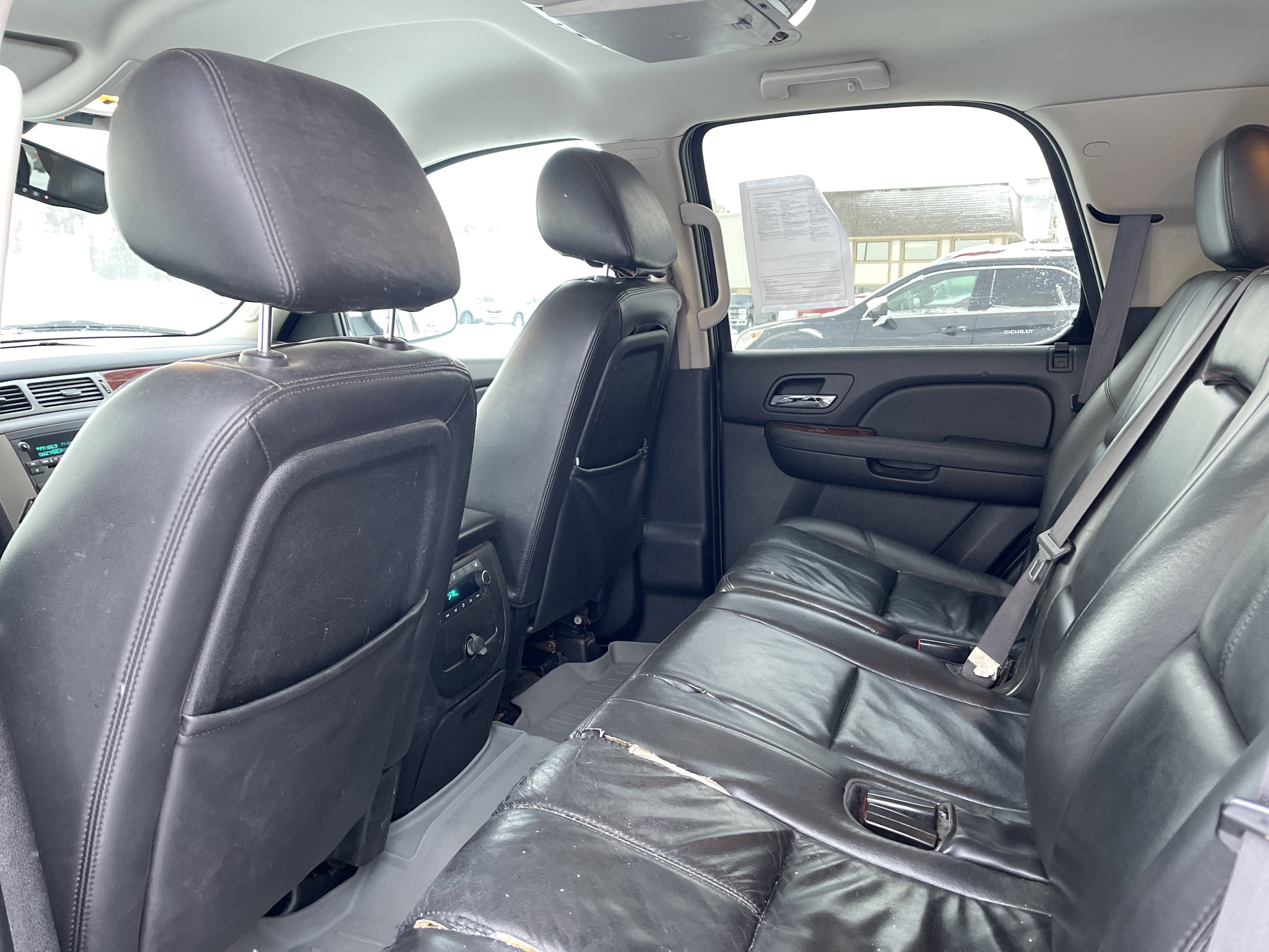 Used 2011 GMC Yukon SLT image 11