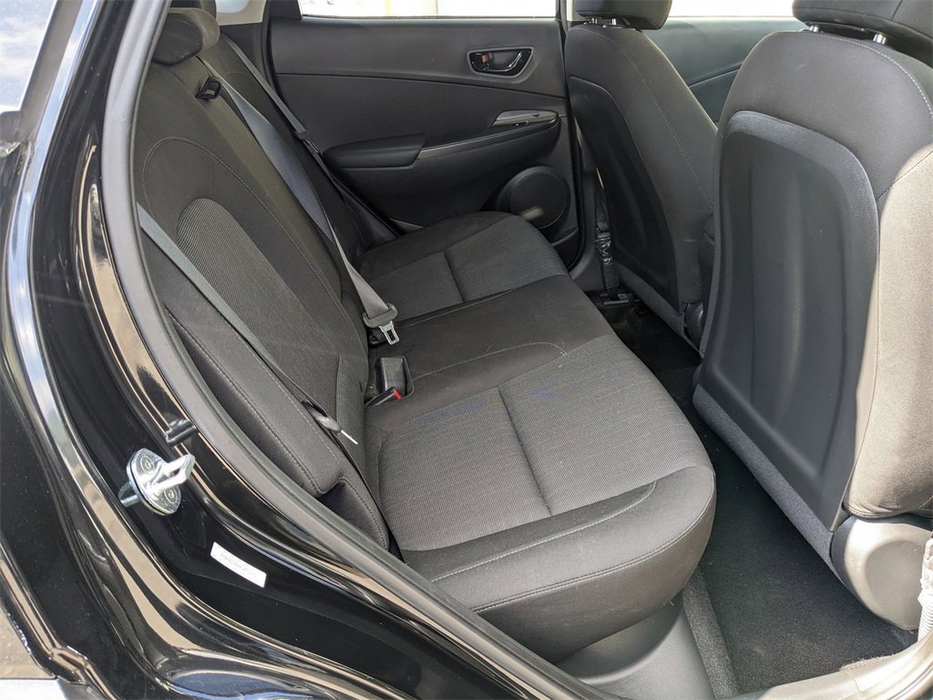 Used 2022 Hyundai Kona SEL image 26