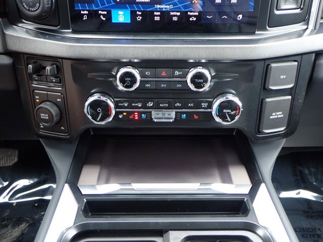 New 2026 Ford F350 Platinum image 19