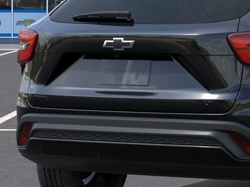 New 2026 Chevrolet Trax LT w/ Driver Confidence Package FWD image 38