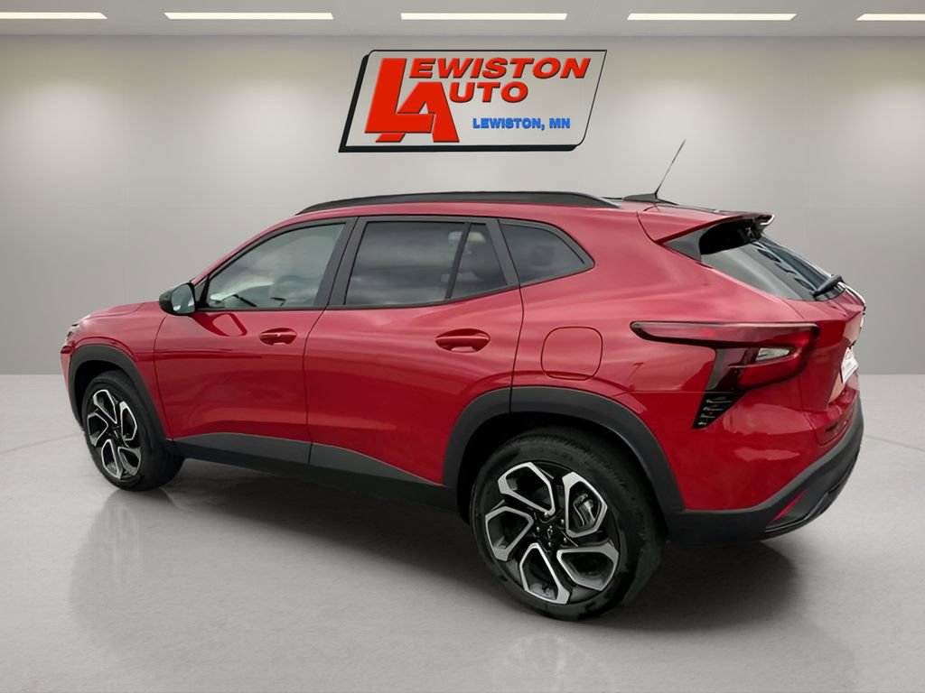 New 2026 Chevrolet Trax RS w/ Sunroof Package image 6