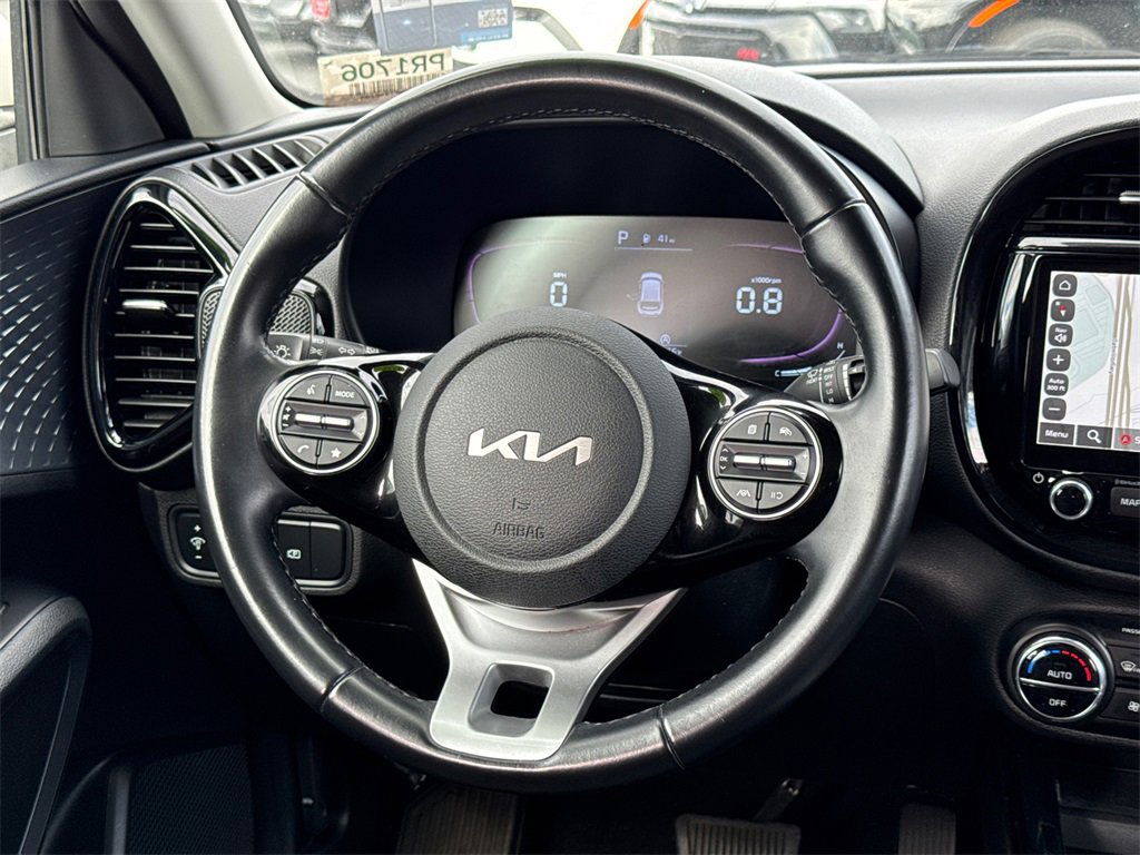 Used 2023 Kia Soul EX image 24