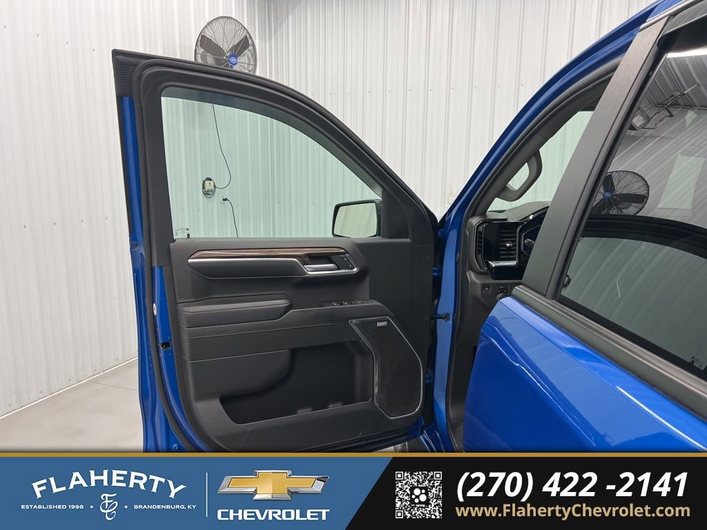 Used 2022 Chevrolet Silverado 1500 RST w/ RST All Star Premium Package image 8