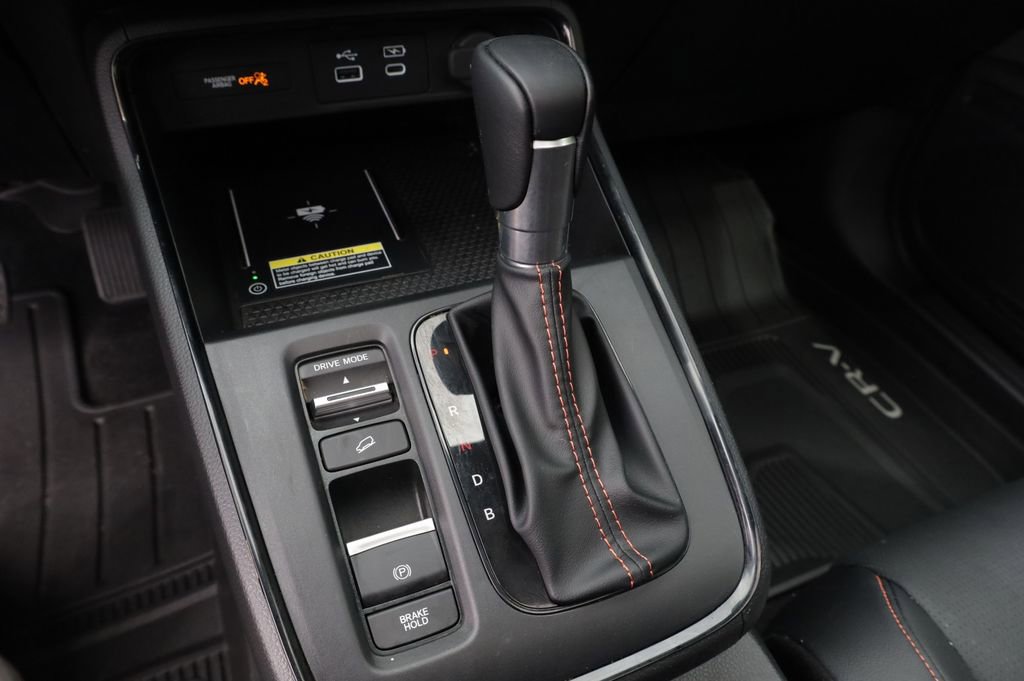 Used 2025 Honda CR-V Sport-L image 9