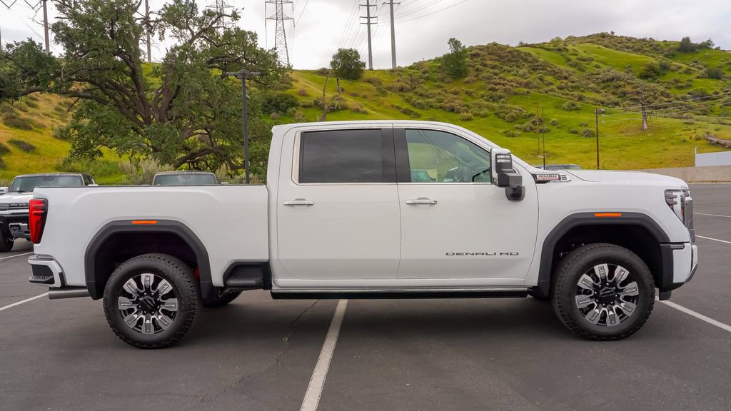 New 2025 GMC Sierra 2500 Denali w/ Denali Reserve Package image 7