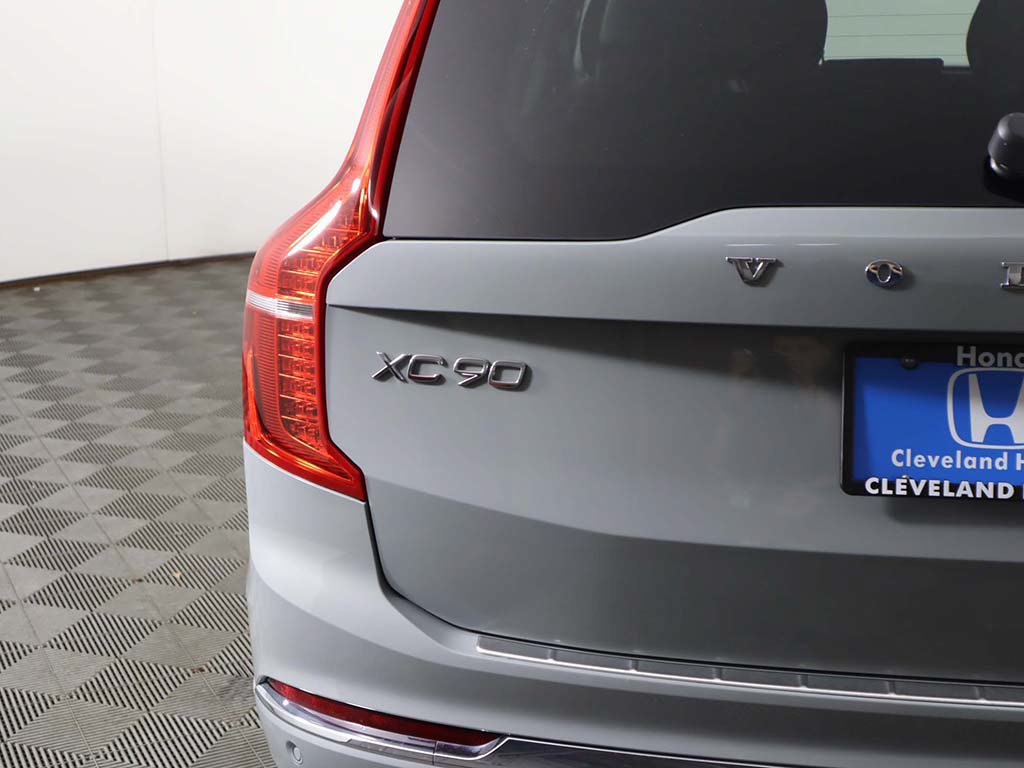 Used 2025 Volvo XC90 B6 Plus w/ Protection Package Premier AWD/4WD image 19